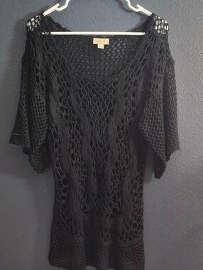 ONE WORLD Black Open Weave Crochet  Whimsical Top Cover Up Layering